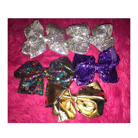 JoJo Siwa Other - JoJo Siwa large hair clip bows. JoJo Siwa Other - JoJo Siwa large hair clip bows.